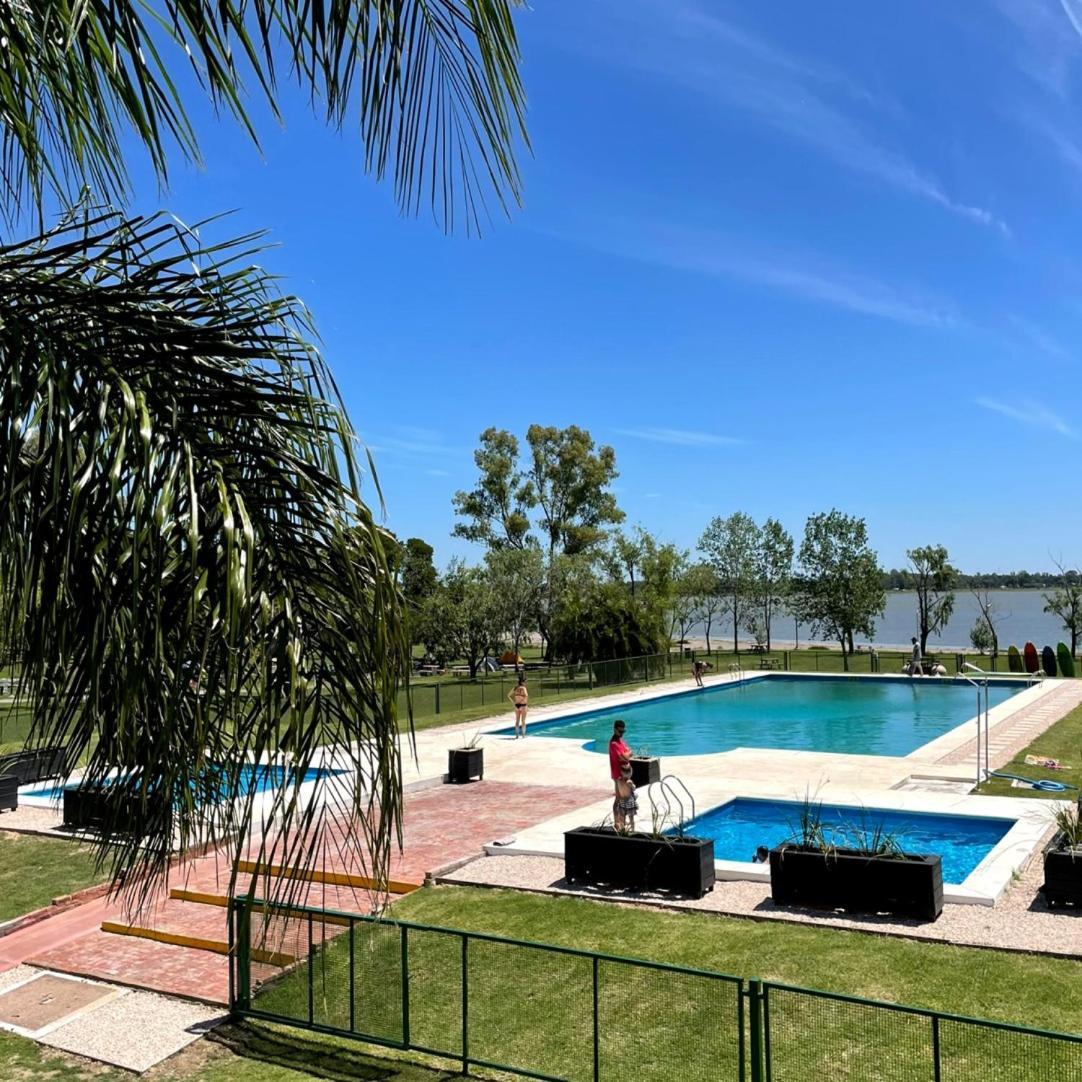 Aparts Laguna Camp Lodge Chascomus